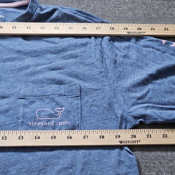 Vineyard Vines T Shirt Mens M Blue Pink Whale Print LS Preppy Pocket 1V0923 FLAW - Picture 4 of 14